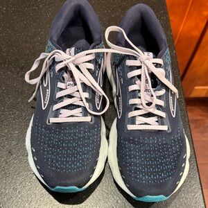 Brooks glycerin GTS 20